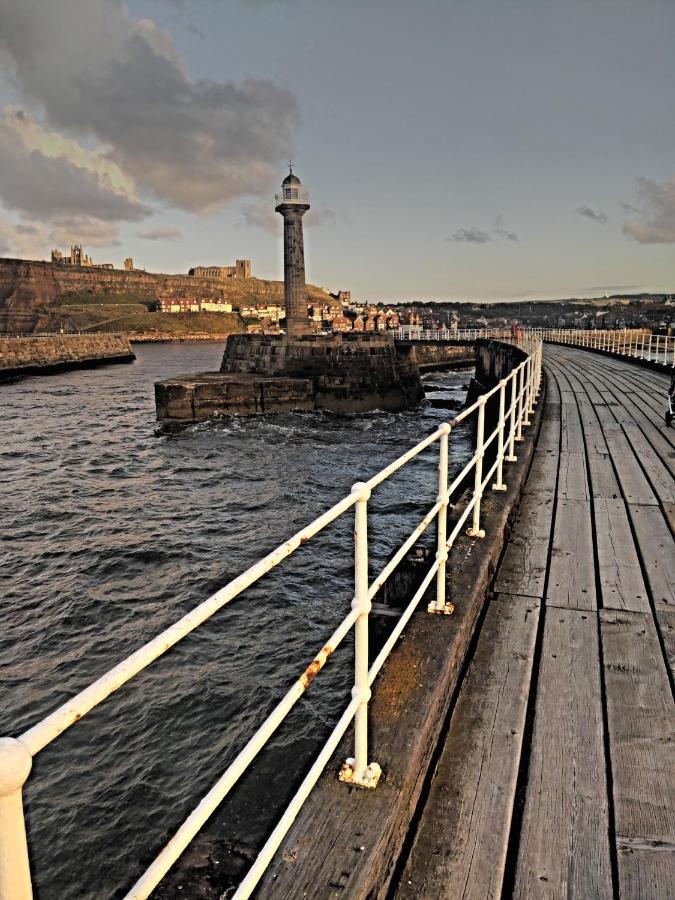 Endeavour Cottage Whitby Sleeps 6 Exterior foto