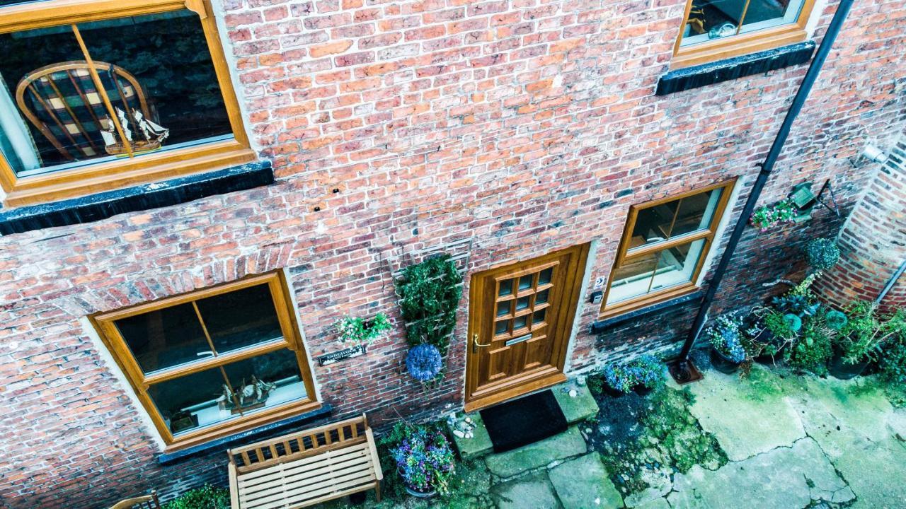 Endeavour Cottage Whitby Sleeps 6 Exterior foto