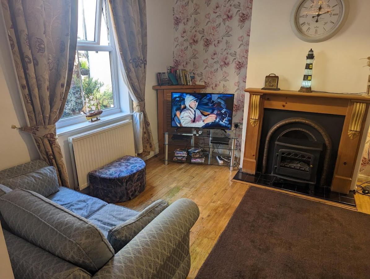 Endeavour Cottage Whitby Sleeps 6 Exterior foto